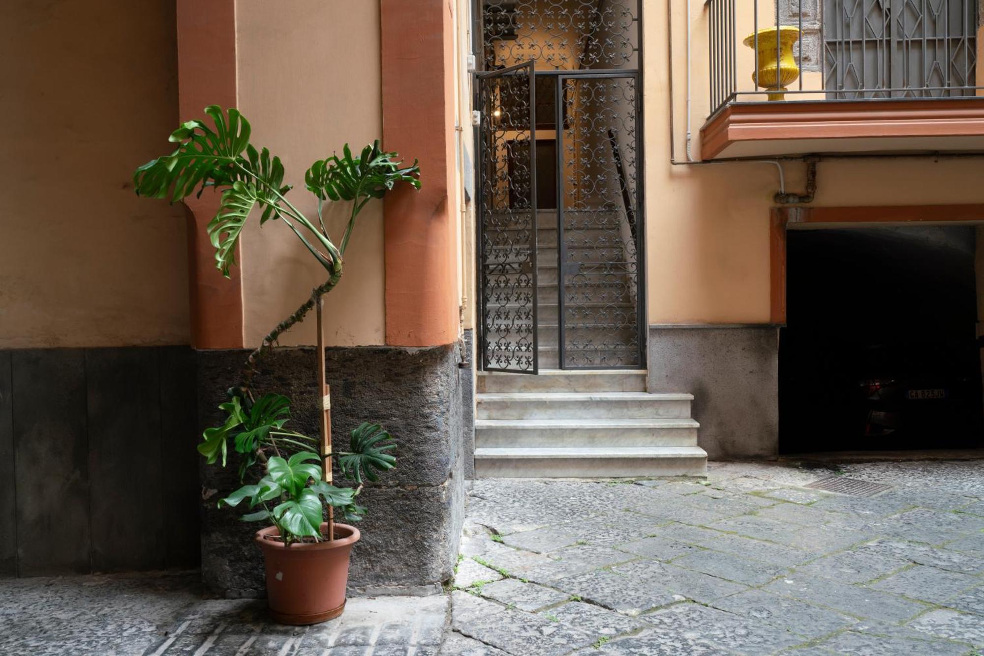 A.Ri.El Luxury Apartment Naples Luaran gambar