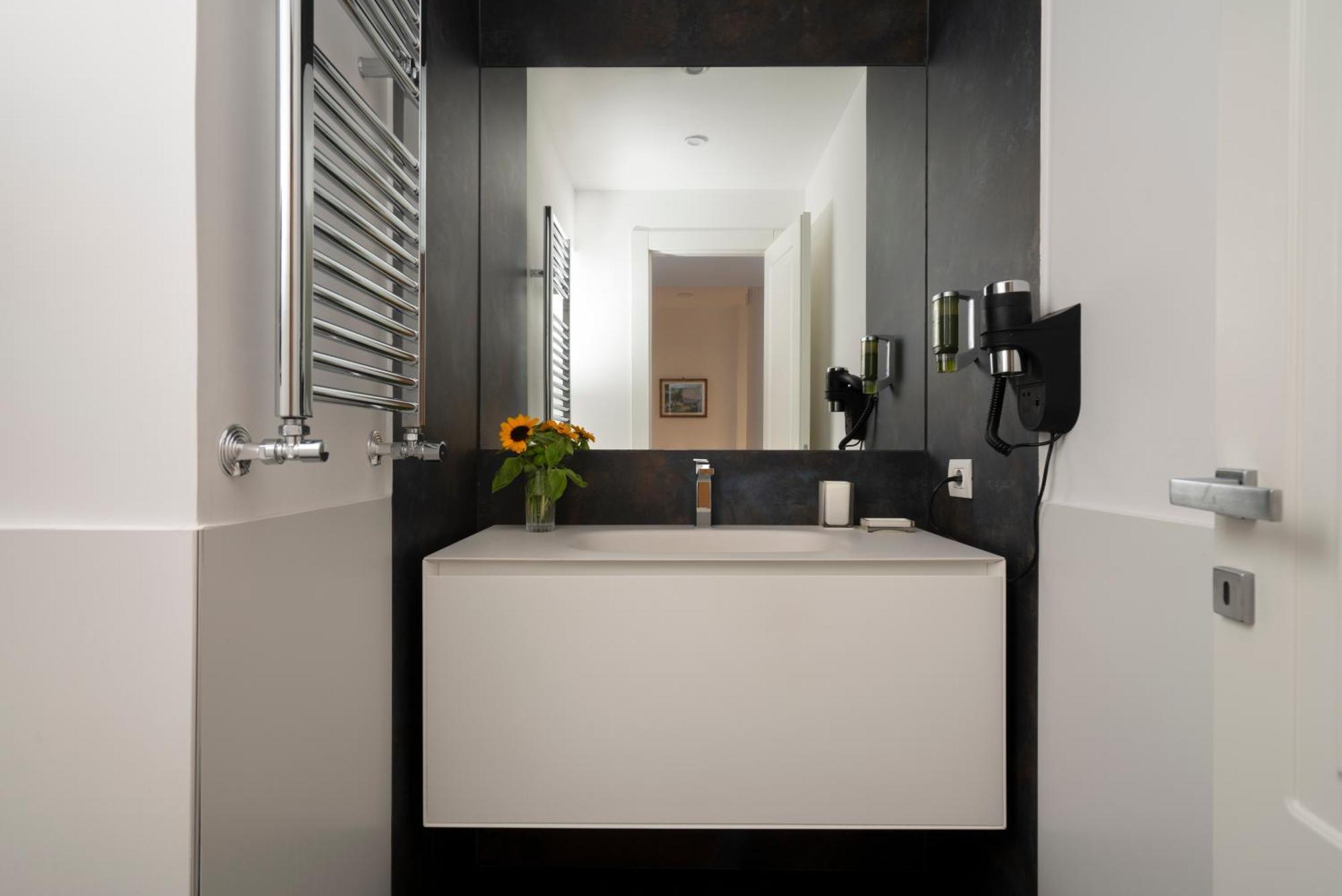 A.Ri.El Luxury Apartment Naples Luaran gambar